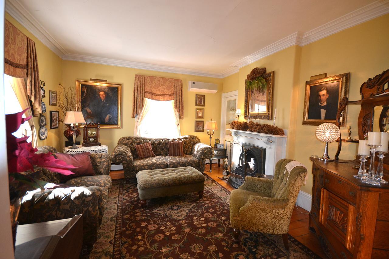 Briarwood Bed & Breakfast Elmsdale Exteriör bild